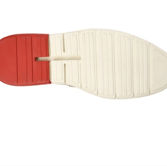 Leather Wingtip Oxford in Tan/Brown - Picture 4 of 13